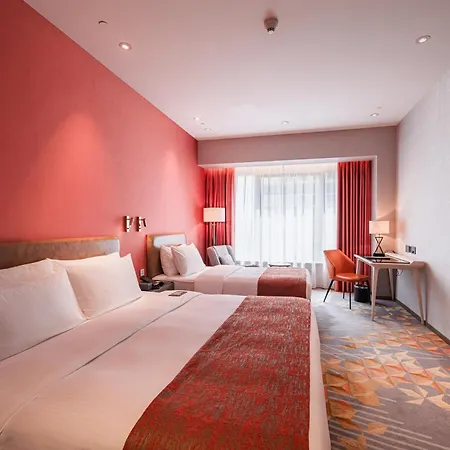 Grand Emperor Hotel