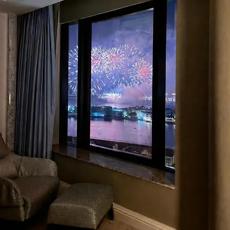 Grand Emperor Hotel
