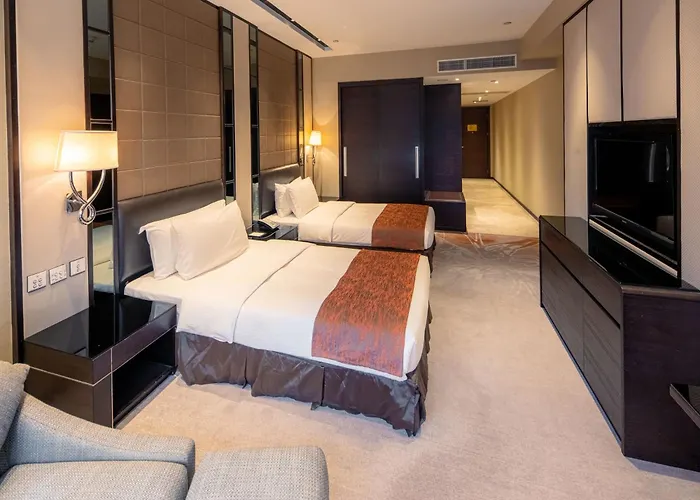 Grand Emperor Hotel