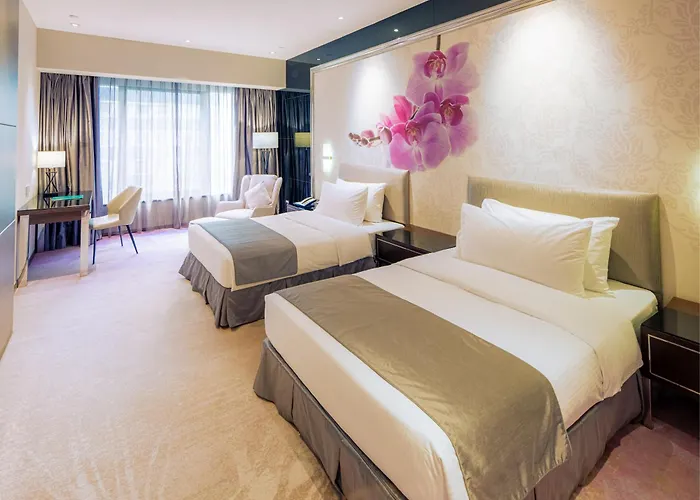 Hotel Grand Emperor 4*