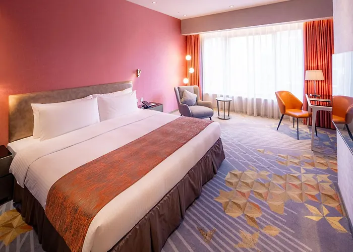Grand Emperor Hotel