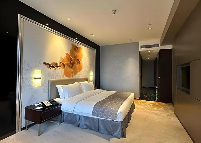 Hotel Grand Emperor Macau