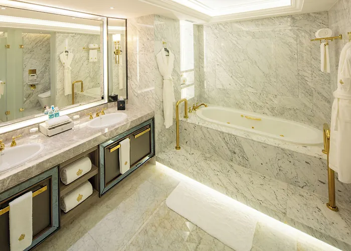 Grand Emperor Hotel Macau